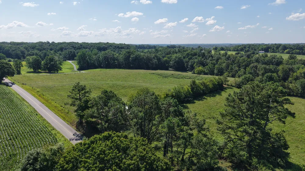 150 Piper Rd Portland, TN 37148