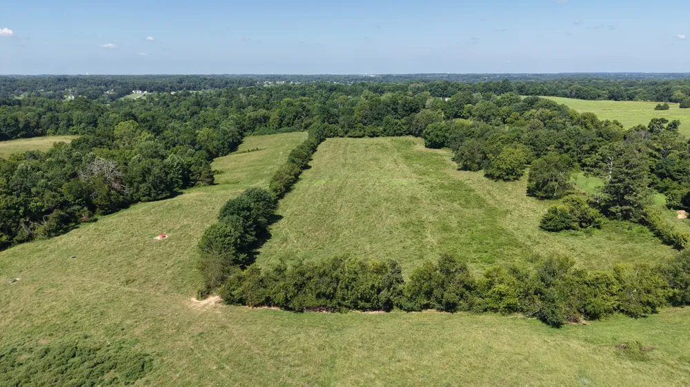 150 Piper Rd Portland, TN 37148