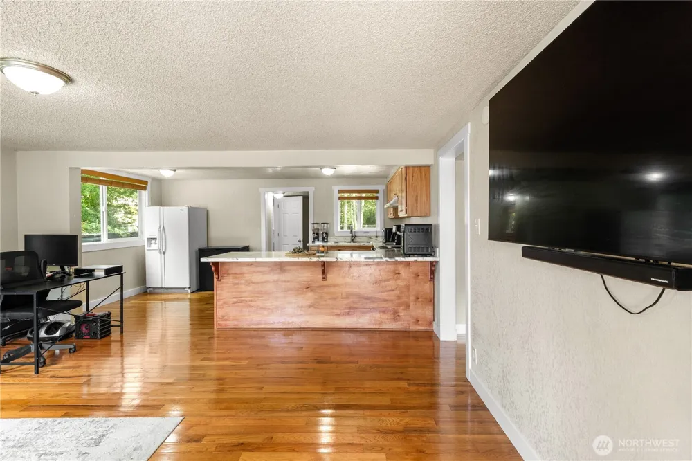 508 E Pacific Avenue Westport, WA 98595