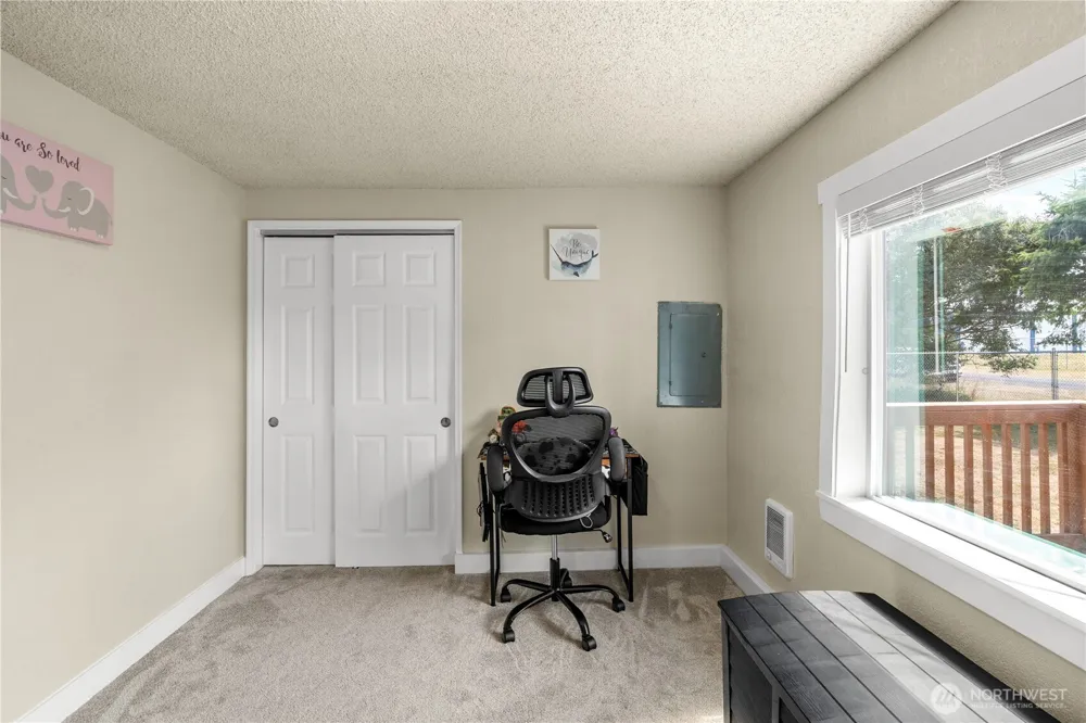 508 E Pacific Avenue Westport, WA 98595