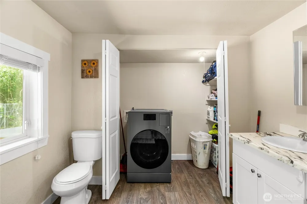 508 E Pacific Avenue Westport, WA 98595