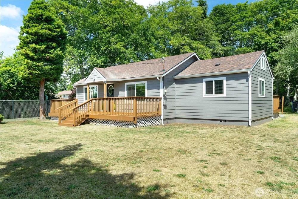 508 E Pacific Avenue Westport, WA 98595