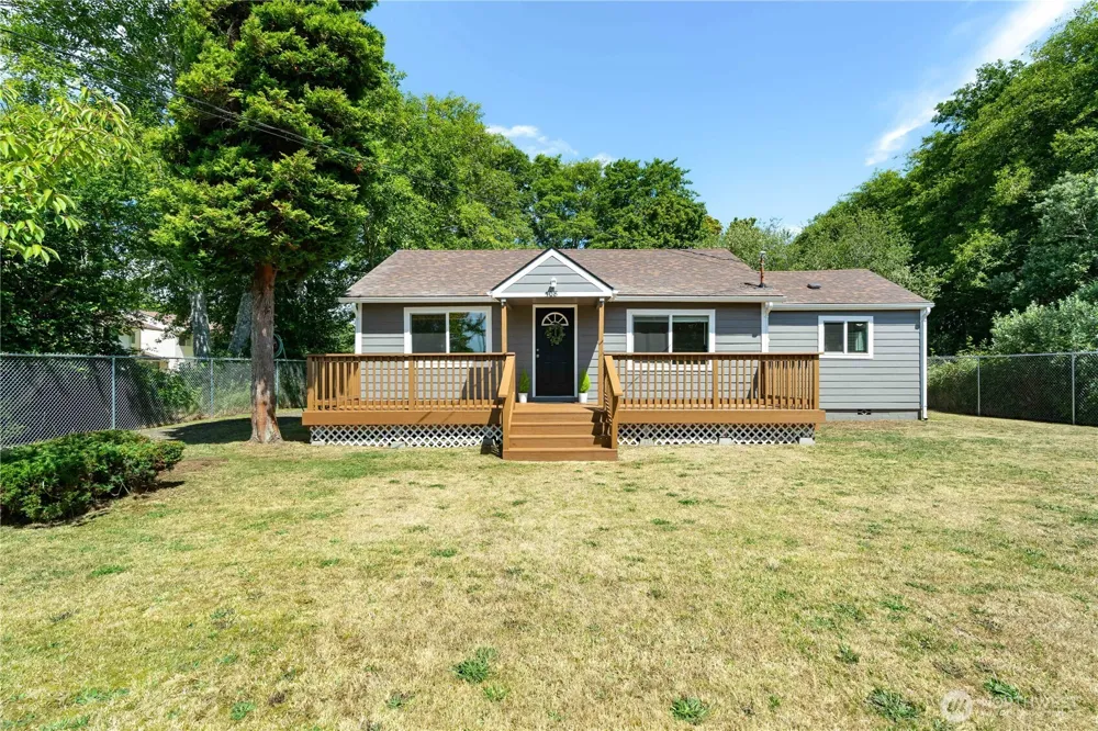 508 E Pacific Avenue Westport, WA 98595