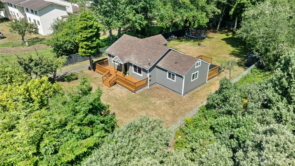 508 E Pacific Avenue Westport, WA 98595