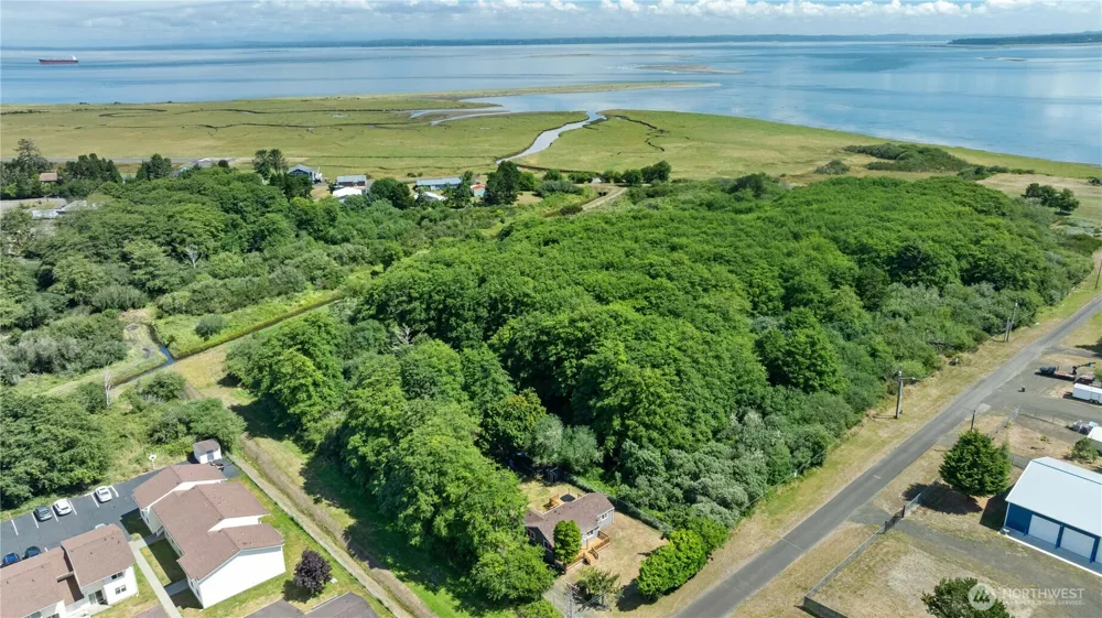 508 E Pacific Avenue Westport, WA 98595
