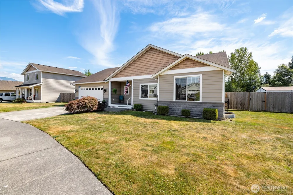 1810 Tundra Loop Mount Vernon, WA 98273
