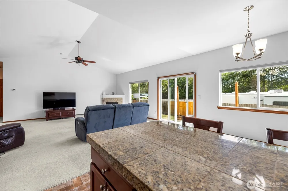 1810 Tundra Loop Mount Vernon, WA 98273