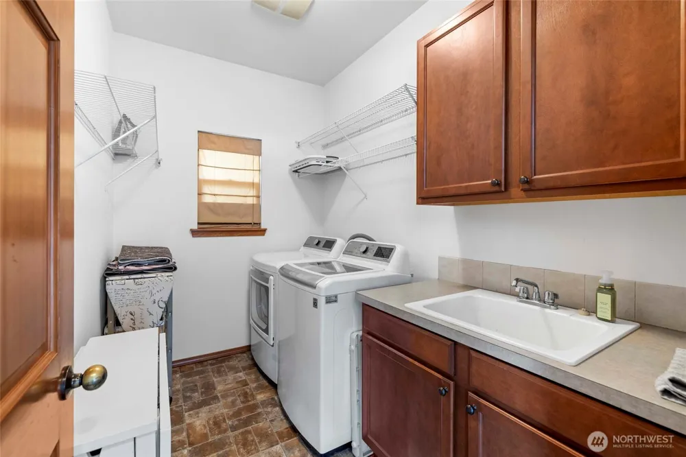 1810 Tundra Loop Mount Vernon, WA 98273
