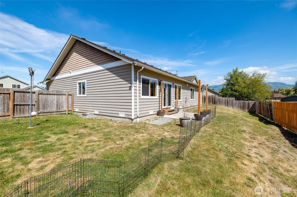1810 Tundra Loop Mount Vernon, WA 98273