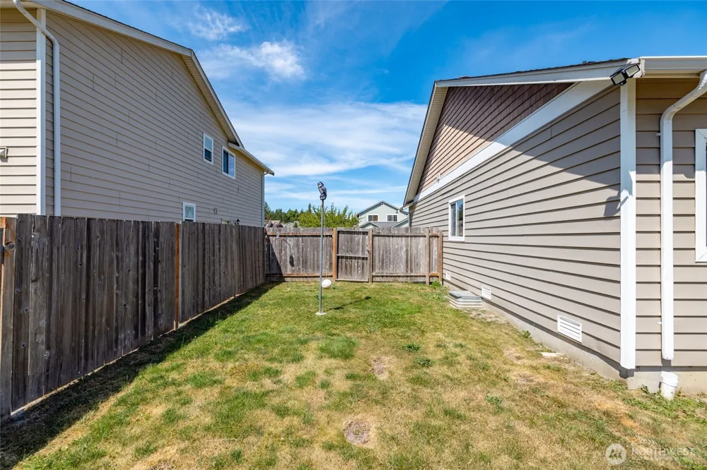 1810 Tundra Loop Mount Vernon, WA 98273