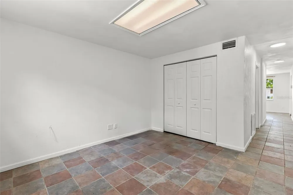 1432 RICHMOND AVENUE Daytona Beach, FL 32117