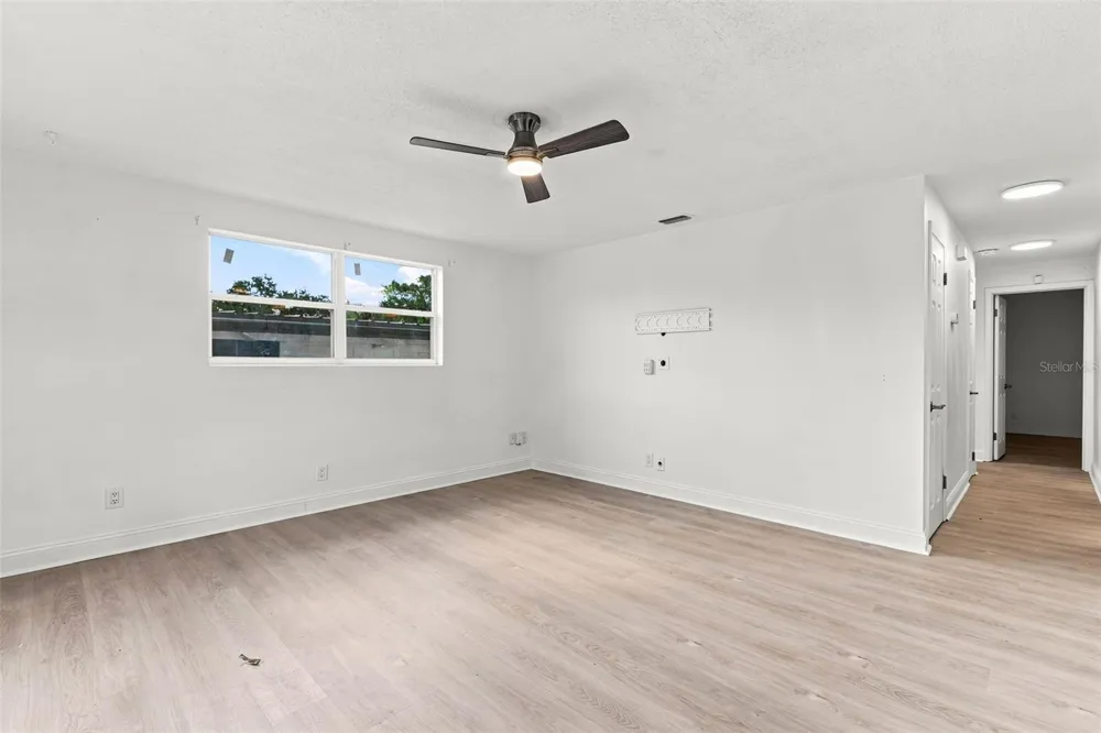1432 RICHMOND AVENUE Daytona Beach, FL 32117