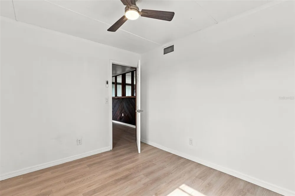 1432 RICHMOND AVENUE Daytona Beach, FL 32117
