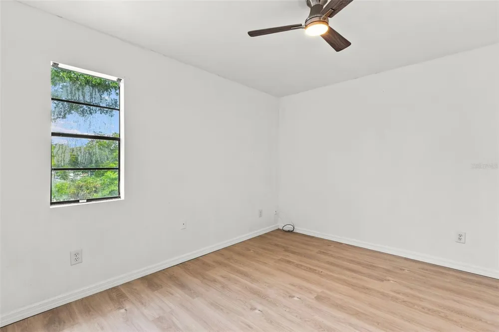 1432 RICHMOND AVENUE Daytona Beach, FL 32117