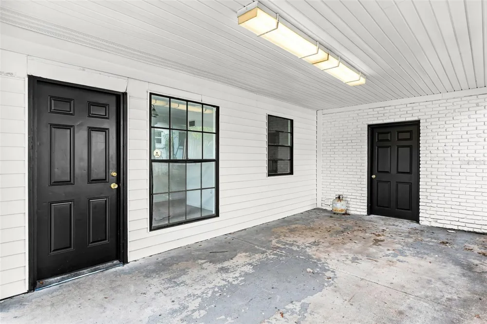 1432 RICHMOND AVENUE Daytona Beach, FL 32117