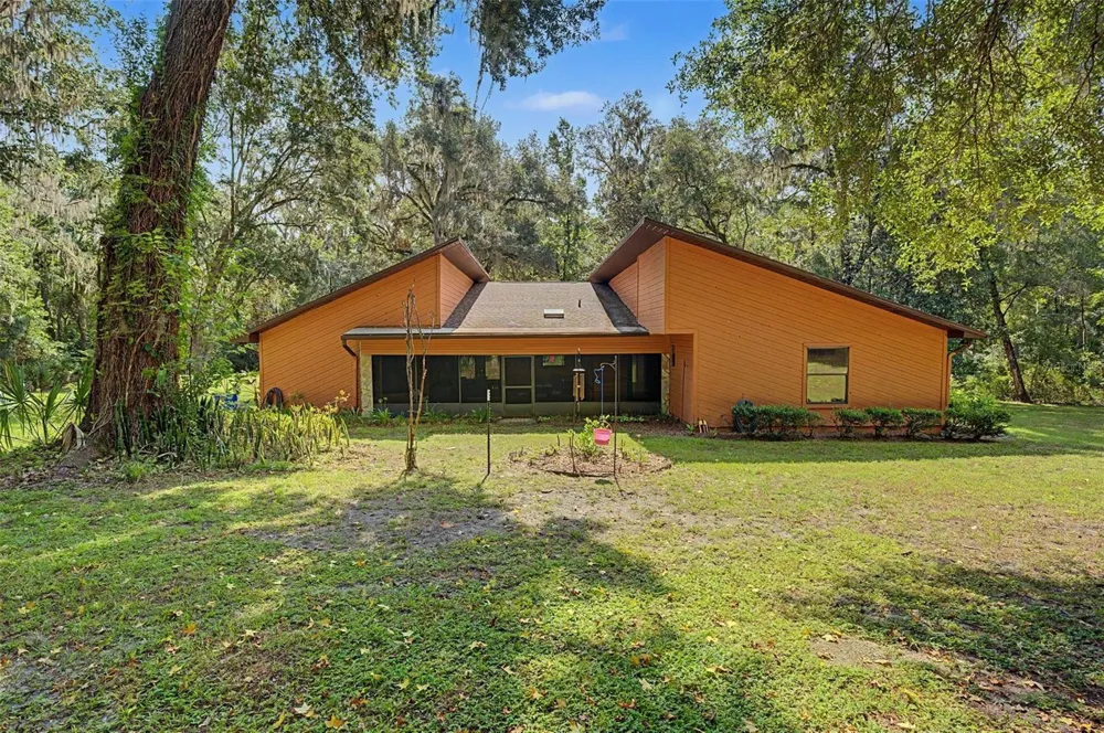 24075 WINDING CREEK DRIVE Brooksville, FL 34601