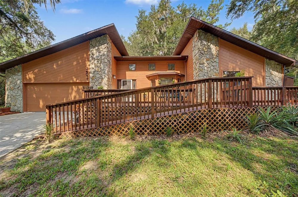 24075 WINDING CREEK DRIVE Brooksville, FL 34601