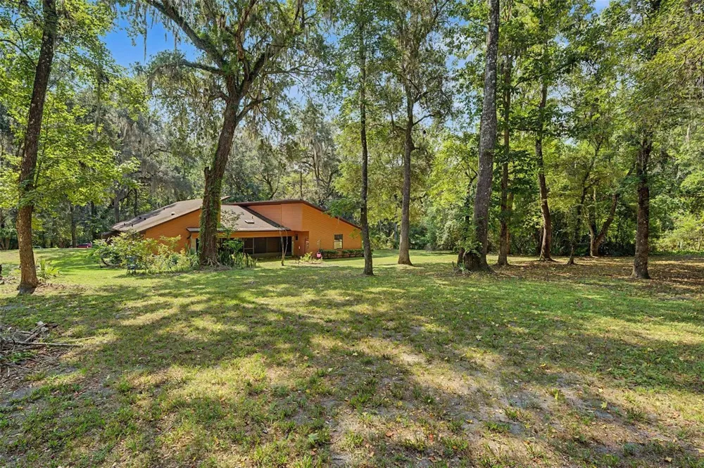 24075 WINDING CREEK DRIVE Brooksville, FL 34601