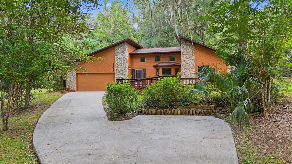 24075 WINDING CREEK DRIVE Brooksville, FL 34601
