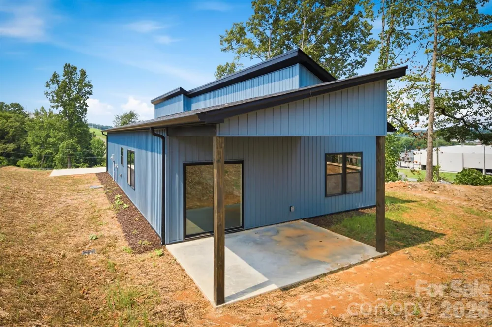 909 Overlook Drive SW Lenoir, NC 28645