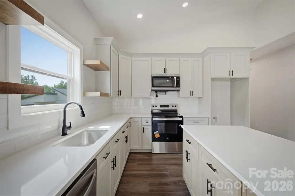 909 Overlook Drive SW Lenoir, NC 28645