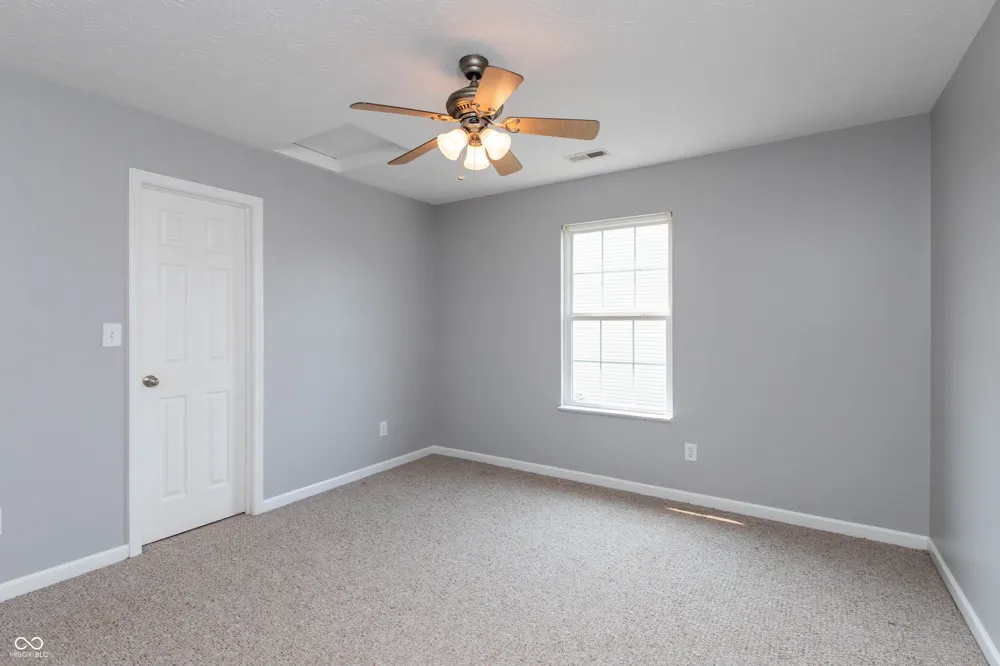 1324 Niagara Lane Franklin, IN 46131