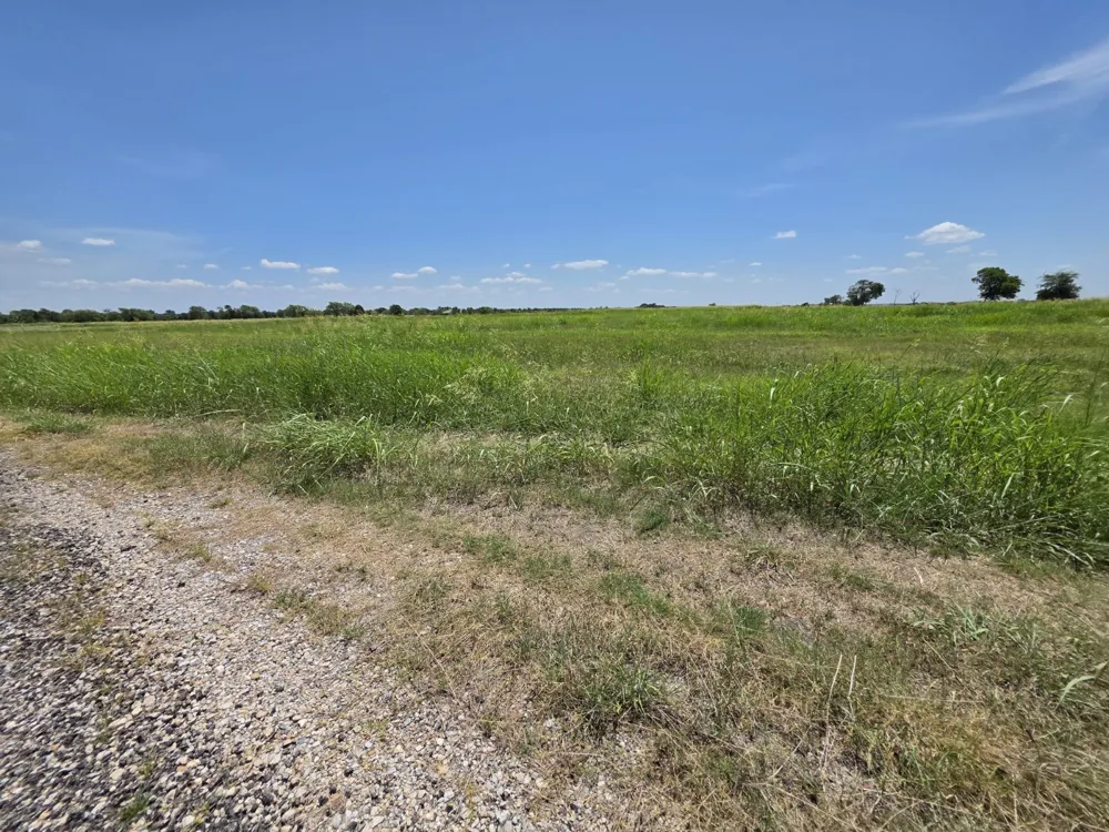 Meadow Circle Lone Oak, TX 75453