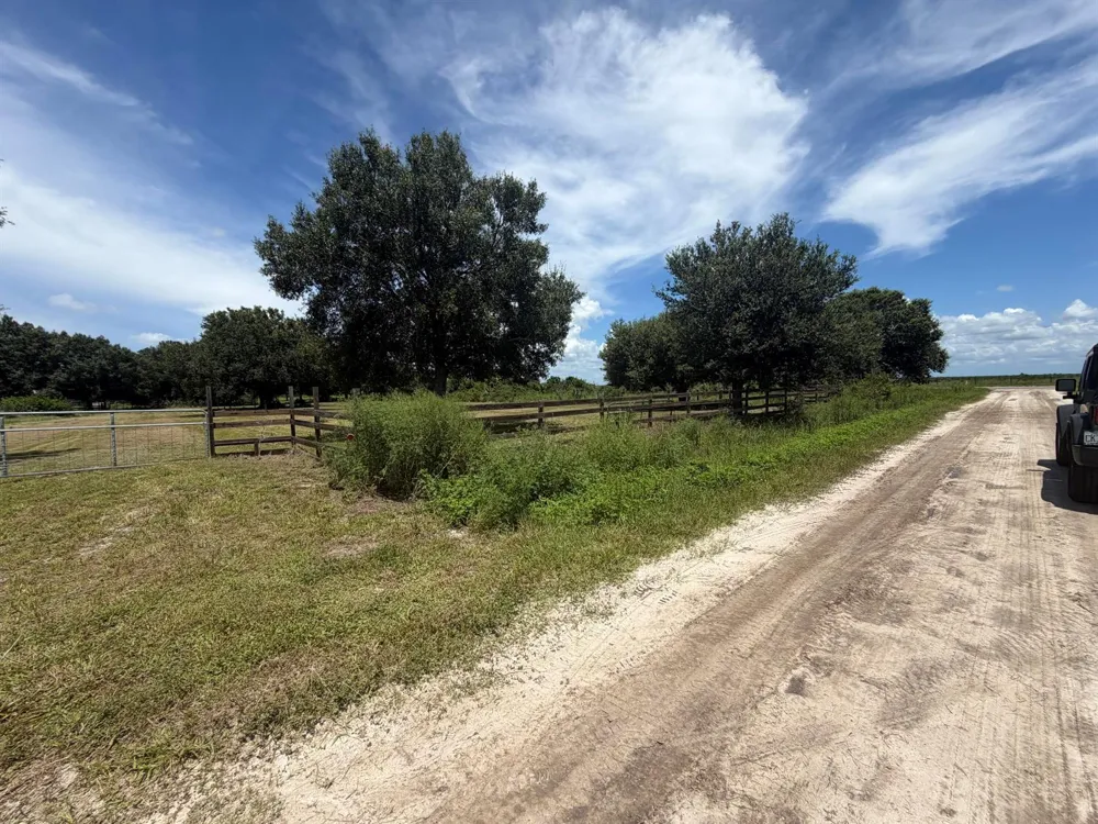 14467 NW 254th Street Okeechobee, FL 34972
