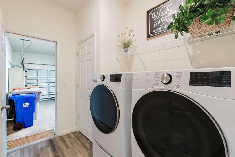 1480 MULLIGAN DRIVE Vero Beach, FL 32966