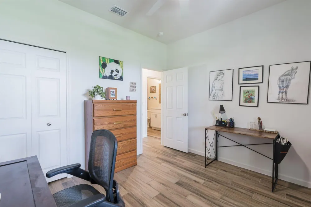 1480 MULLIGAN DRIVE Vero Beach, FL 32966