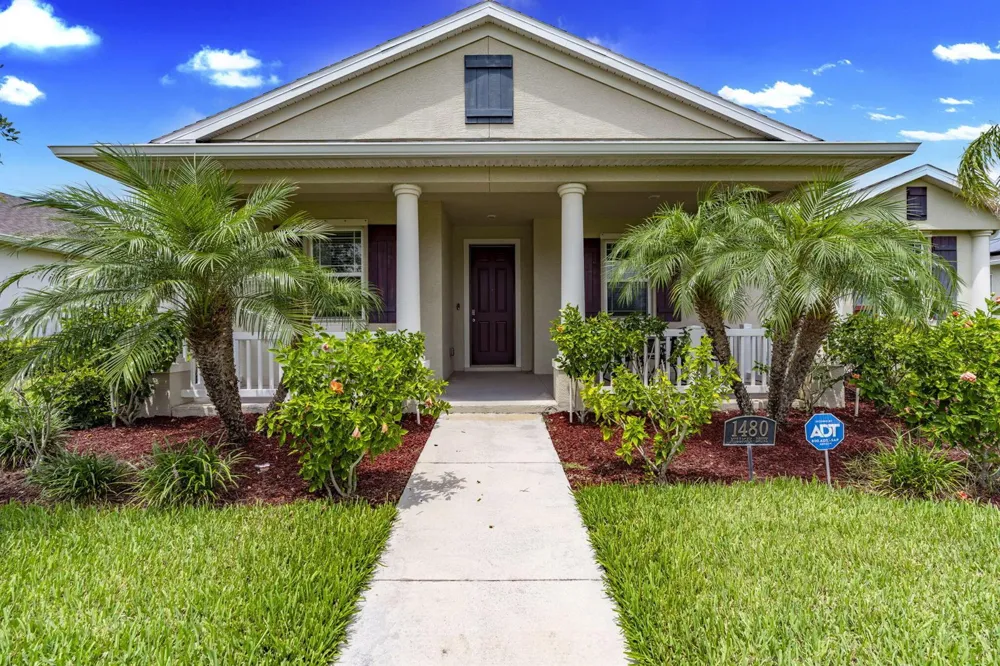 1480 MULLIGAN DRIVE Vero Beach, FL 32966
