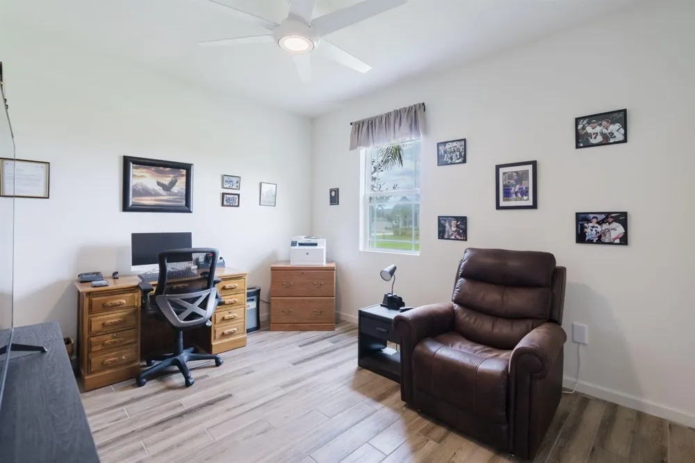 1480 MULLIGAN DRIVE Vero Beach, FL 32966