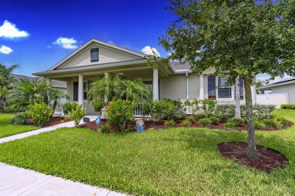 1480 MULLIGAN DRIVE Vero Beach, FL 32966