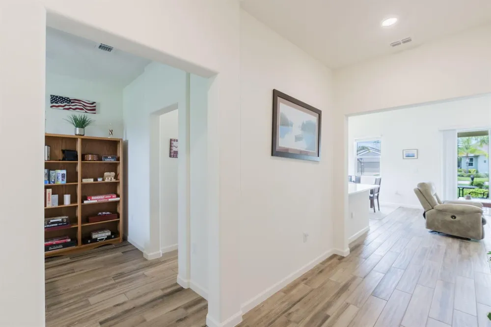 1480 MULLIGAN DRIVE Vero Beach, FL 32966