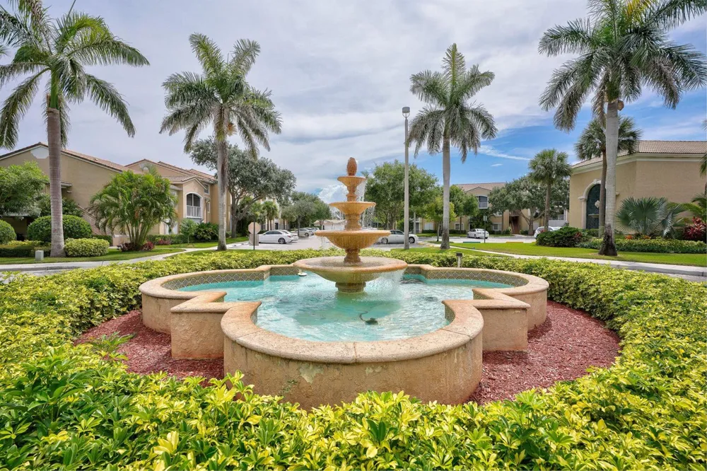 242 VILLAGE BOULEVARD #2205 Tequesta, FL 33469