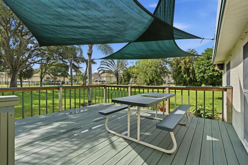 19 MISTY MEADOW DRIVE Boynton Beach, FL 33436