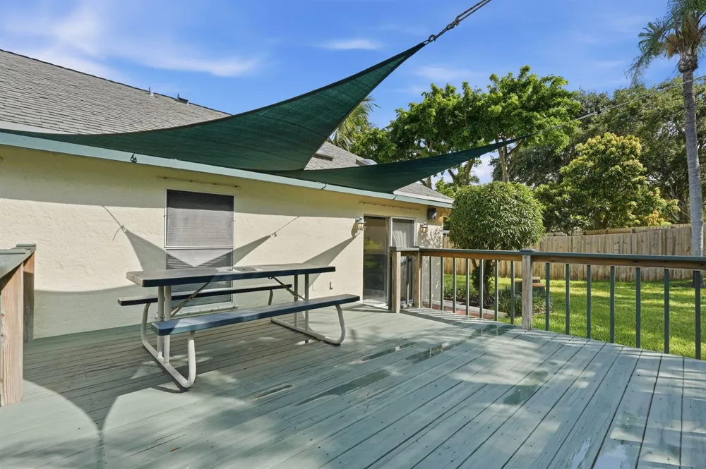 19 MISTY MEADOW DRIVE Boynton Beach, FL 33436