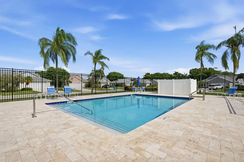 19 MISTY MEADOW DRIVE Boynton Beach, FL 33436
