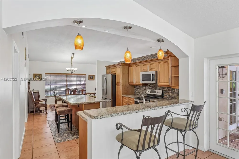 13100 NW 11th Dr Sunrise, FL 33323
