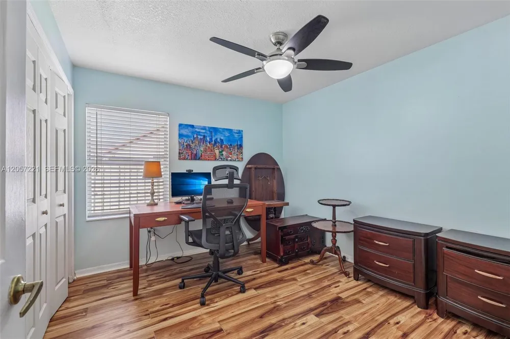 13100 NW 11th Dr Sunrise, FL 33323