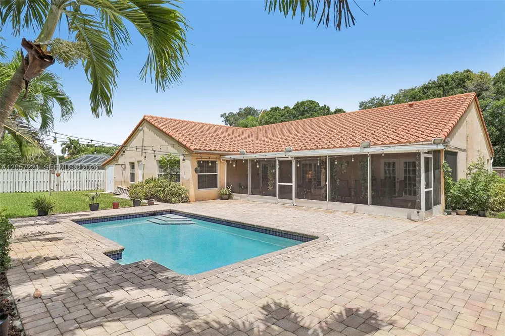 13100 NW 11th Dr Sunrise, FL 33323