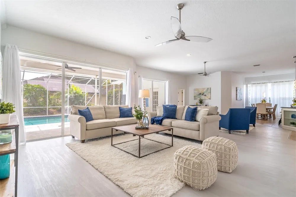 3000 HATTERAS POINT Oviedo, FL 32765