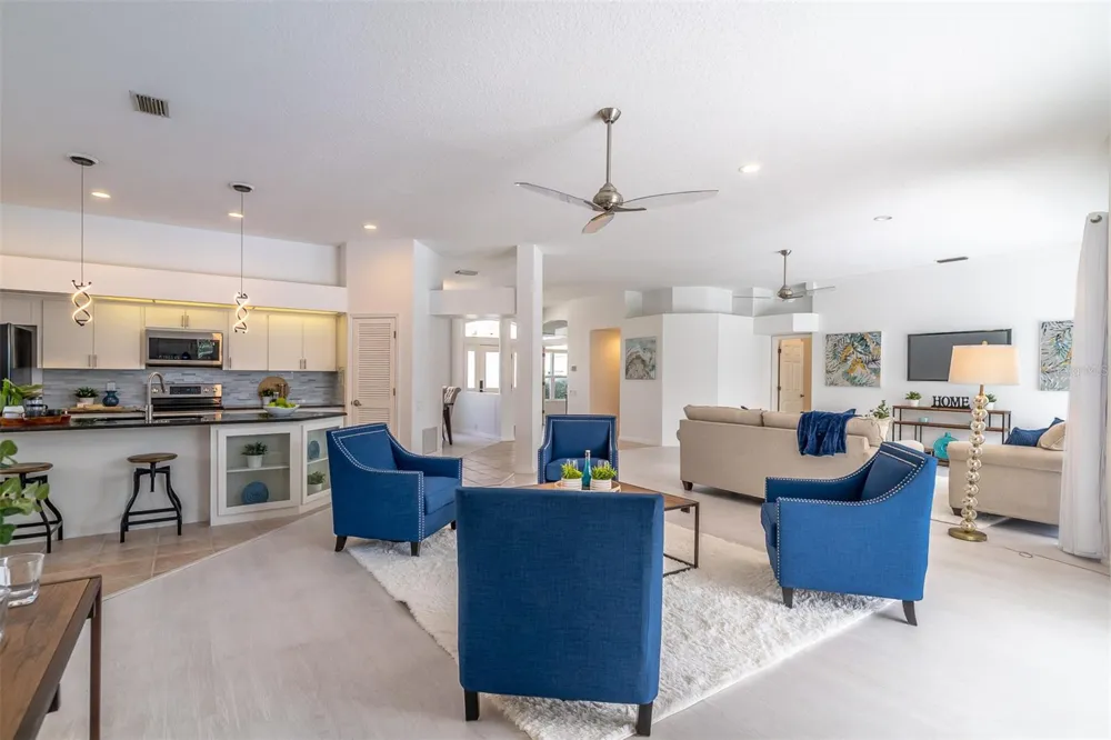 3000 HATTERAS POINT Oviedo, FL 32765