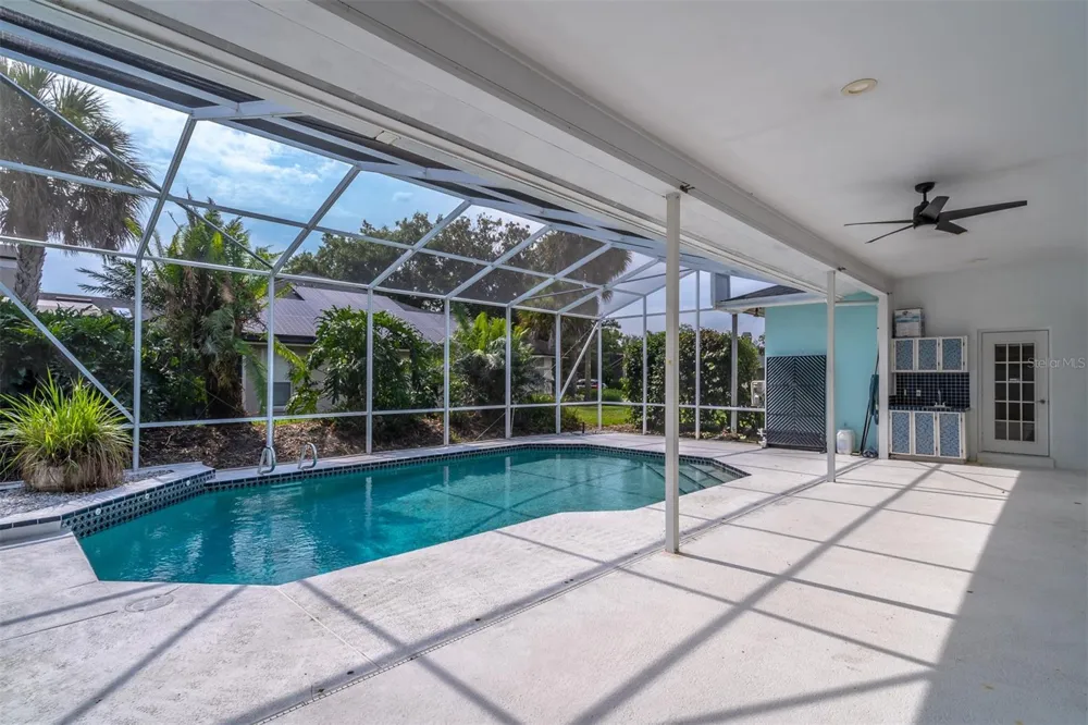 3000 HATTERAS POINT Oviedo, FL 32765