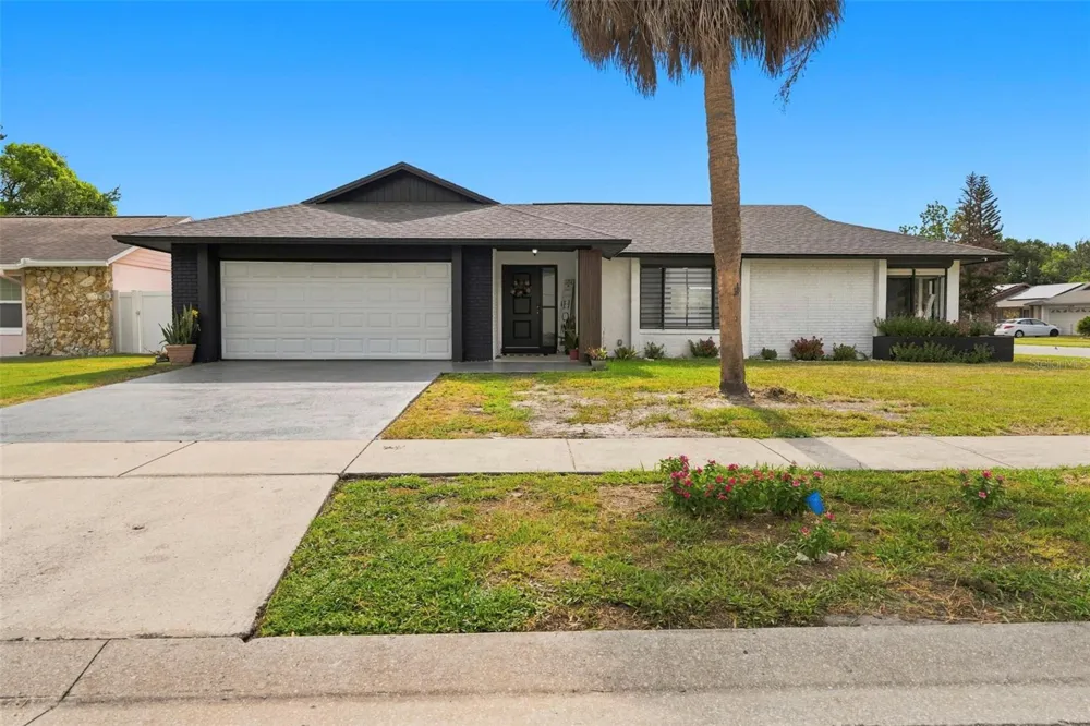 10500 RAMBLEWOOD ROAD Orlando, FL 32837