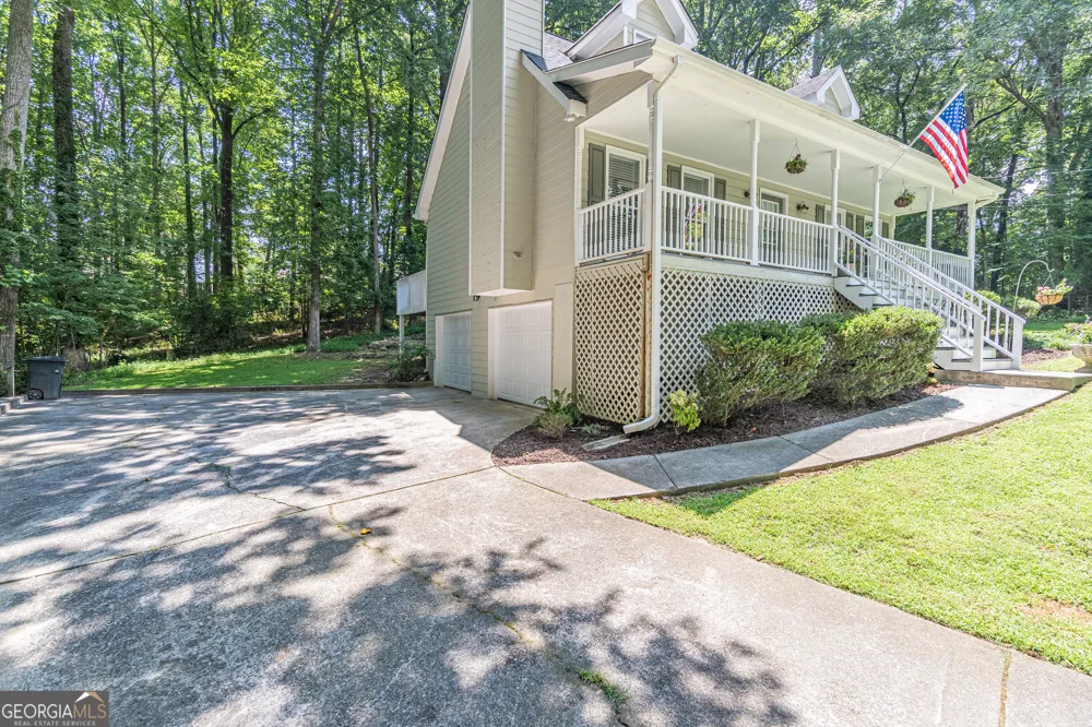 5747 Starboard CT Buford, GA 30518