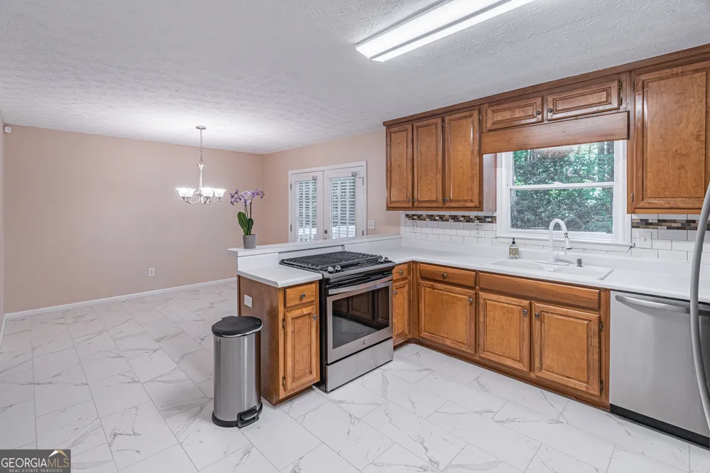 5747 Starboard CT Buford, GA 30518