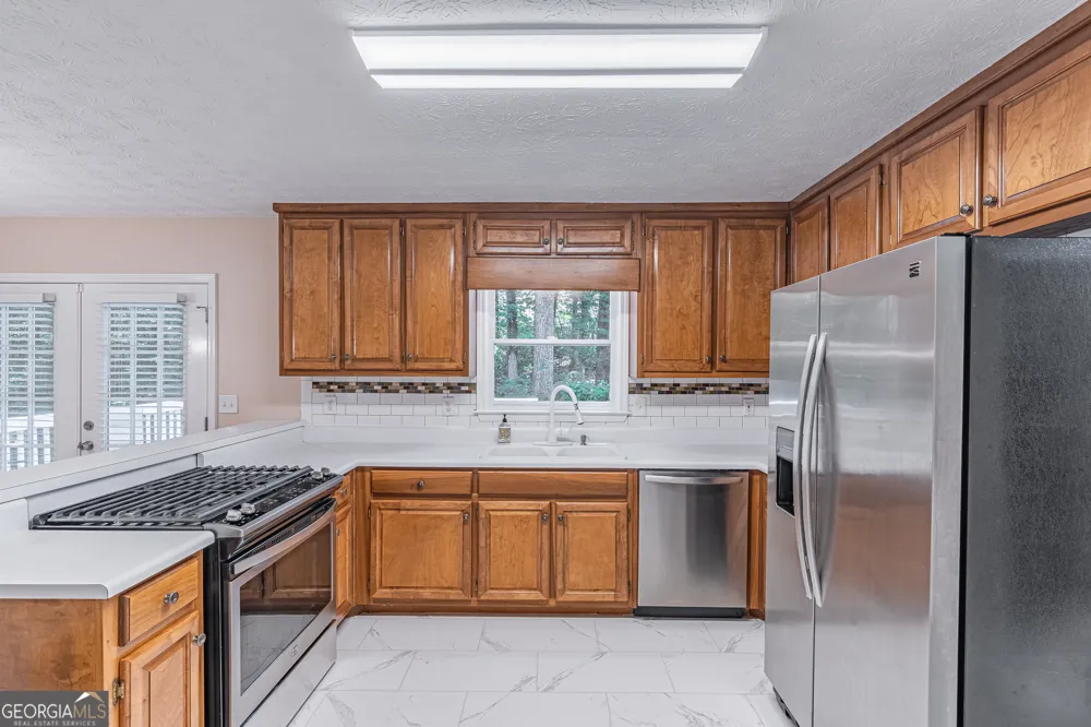 5747 Starboard CT Buford, GA 30518