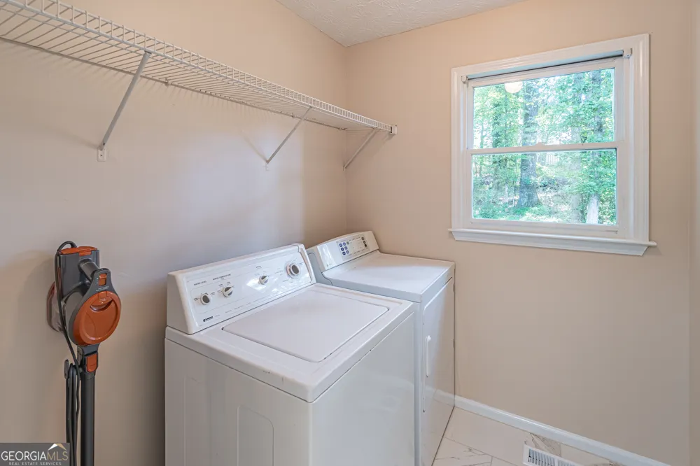 5747 Starboard CT Buford, GA 30518