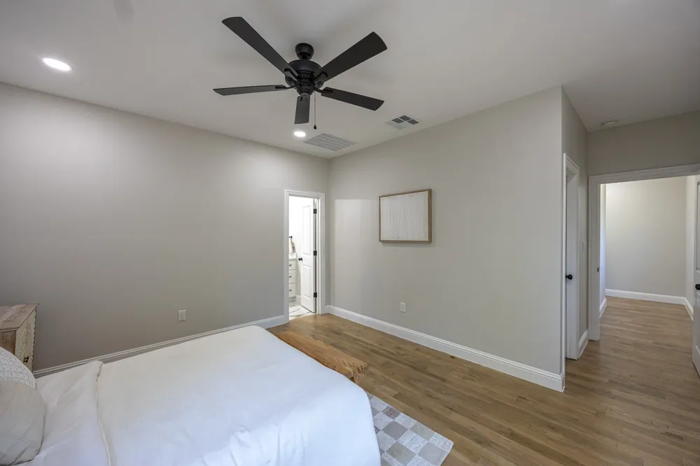 1321 E Magnolia Avenue Fort Worth, TX 76104